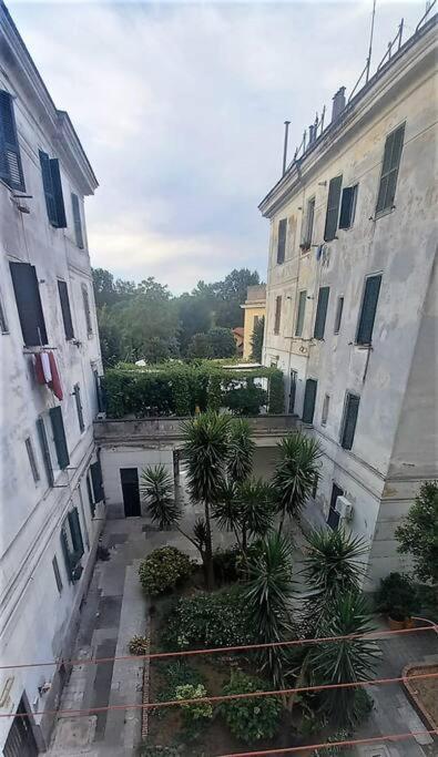 Cozy Flat In Testaccio Rome Bagian luar foto