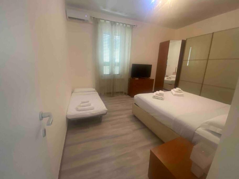 Cozy Flat In Testaccio Rome Bagian luar foto